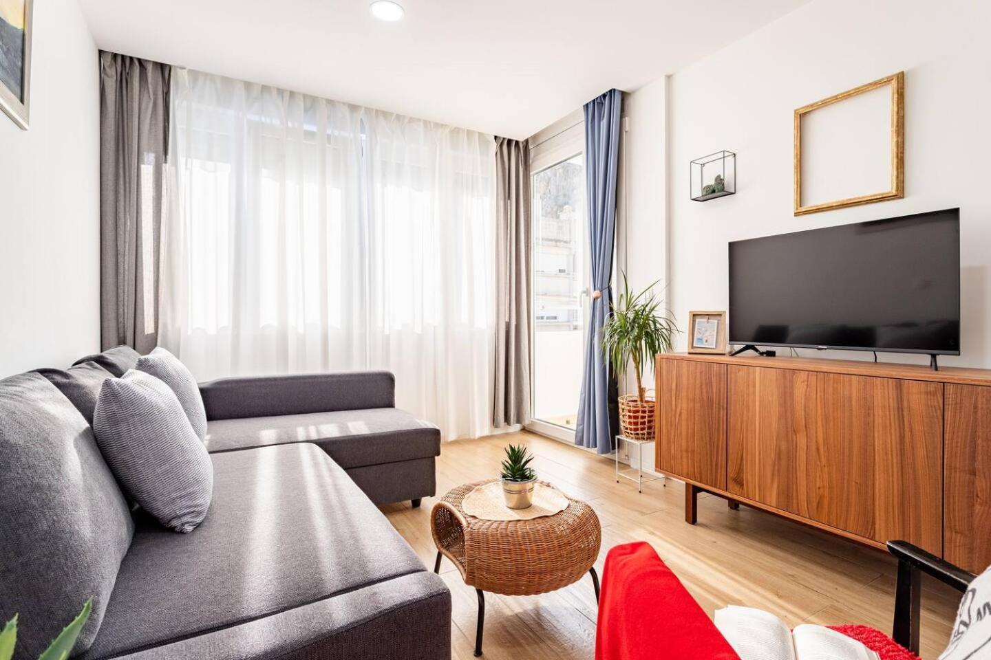 Center Apartment Pia Omis Ngoại thất bức ảnh